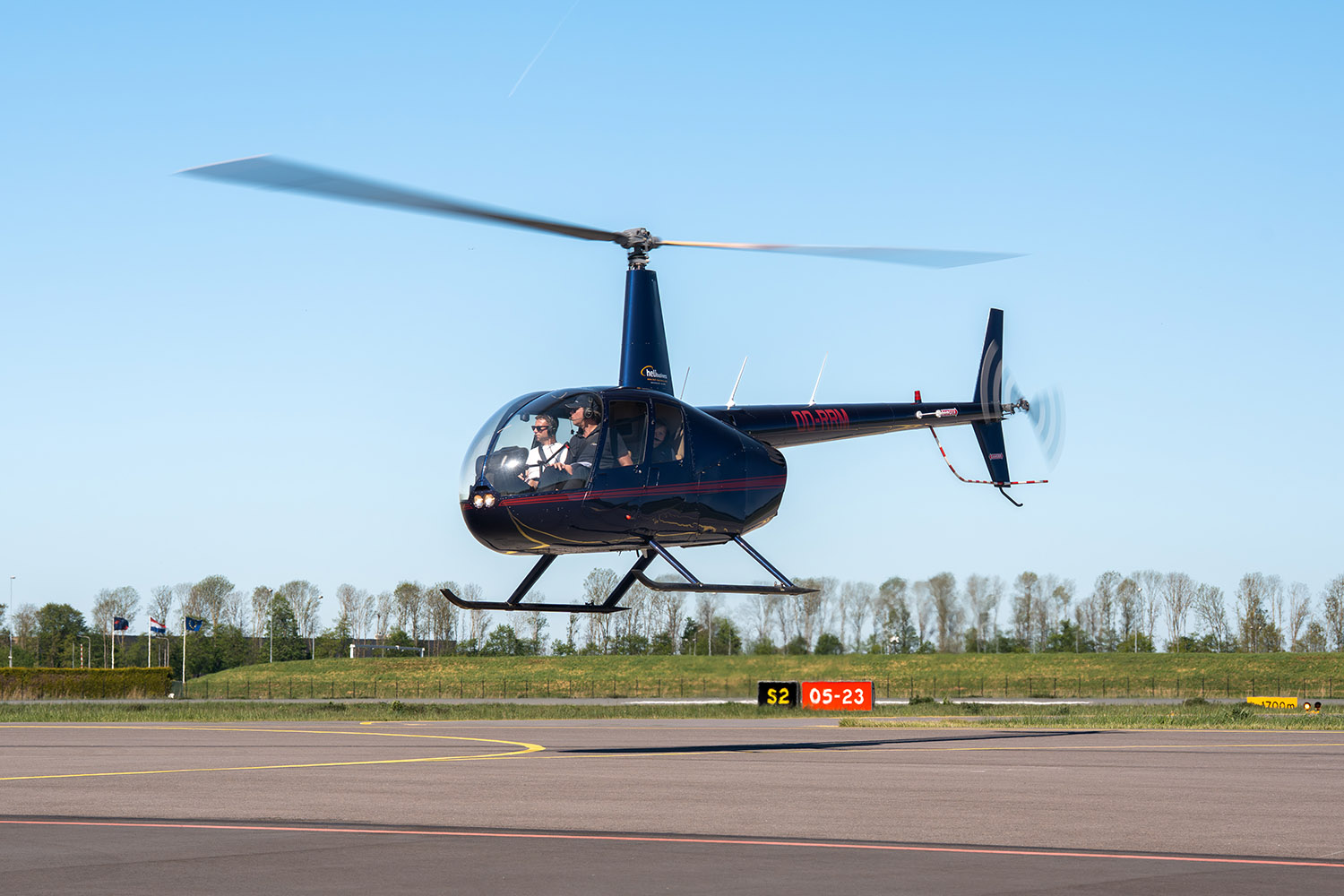 Robinson R44 praktijklessen opleiding helikopterpiloot PPL(H)